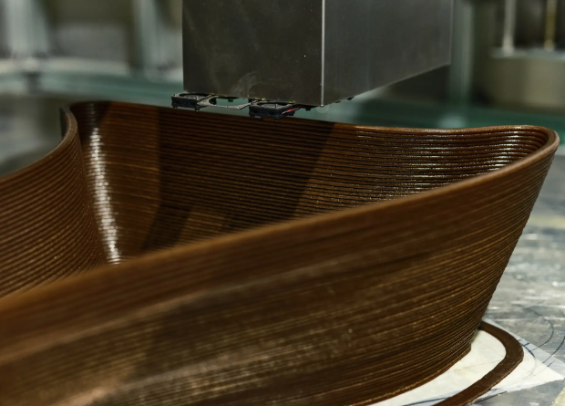 カカオ豆の外皮を原料にして3Dプリントされた什器　出典：NOD社